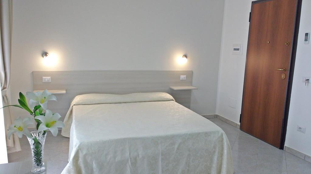 Hotel Al Giglio - Bed&Breakfast Cariati Esterno foto